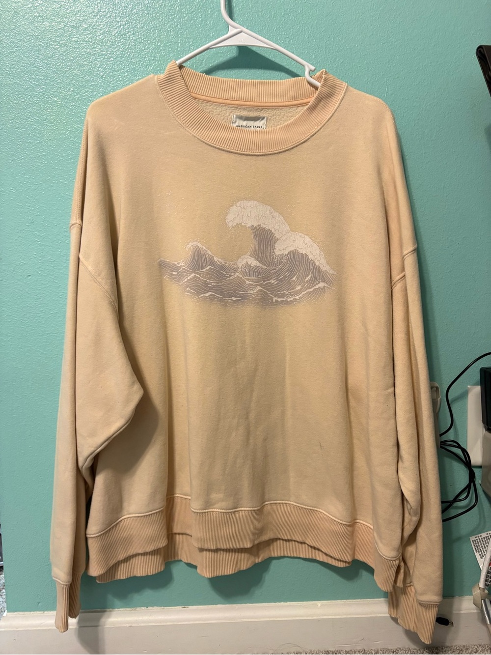 American Eagle Outfitters Beige Wave Graphic Crewneck